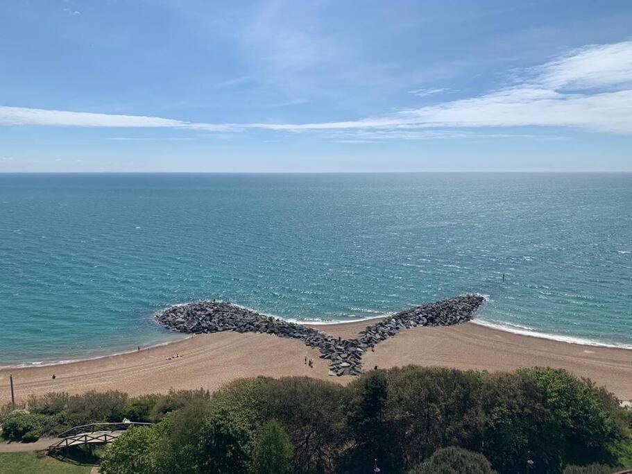 Appartamento Beautifully Appointed, Period Seaside *