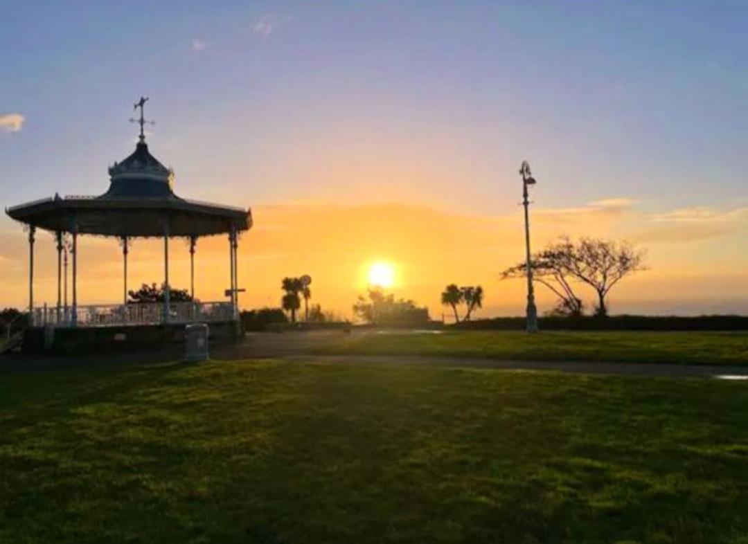 Beautifully Appointed, Period Seaside Appartamento *